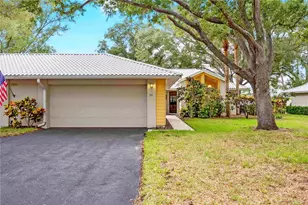 231 Southampton Ln, Venice, FL 34293 - Photo 1