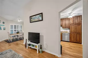 231 Southampton Ln, Venice, FL 34293 - Photo 8