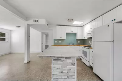 4861 Bell Meade Drive, Sarasota, FL 34232 - Photo 16