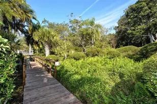 1712 Glenhouse Dr, Sarasota, FL 34231 - Photo 16