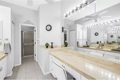 538 Catalina Isles Circle, Venice, FL 34292 - Photo 24