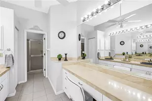 538 Catalina Isles Cir, Venice, FL 34292 - Photo 24