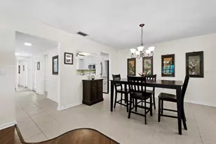 3828 Blue Stone Way, Sarasota, FL 34232 - Photo 6