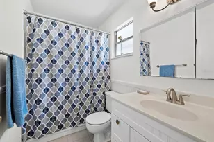 3828 Blue Stone Way, Sarasota, FL 34232 - Photo 20