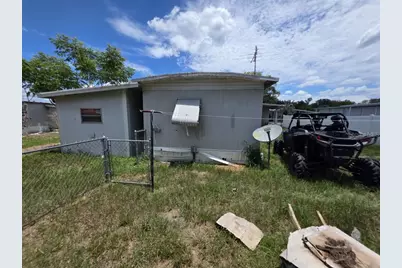 39108 Ola Avenue, Zephyrhills, FL 33542 - Photo 4