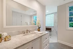 916 Macewen Dr, Osprey, FL 34229 - Photo 40