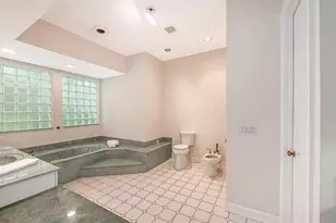 916 Macewen Dr, Osprey, FL 34229 - Photo 38