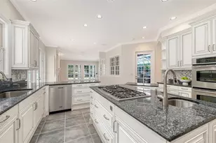 916 Macewen Dr, Osprey, FL 34229 - Photo 22