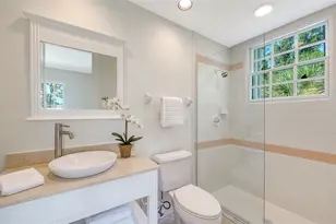 916 Macewen Dr, Osprey, FL 34229 - Photo 56