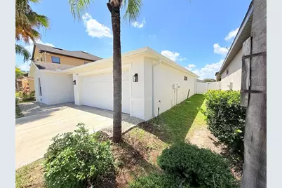 14323 Haddon Mist Drive, Wimauma, FL 33598 - Photo 4