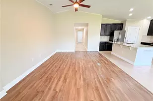 14323 Haddon Mist Dr, Wimauma, FL 33598 - Photo 10