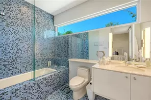 246 Morningside Dr, Sarasota, FL 34236 - Photo 38