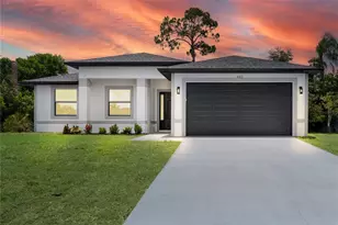 923 Cumberland Rd, Venice, FL 34293 - Photo 1