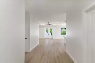 923 Cumberland Rd, Venice, FL 34293 - Photo 4