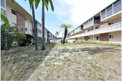 3751 S School Avenue #26, Sarasota, FL 34239 - Photo 44
