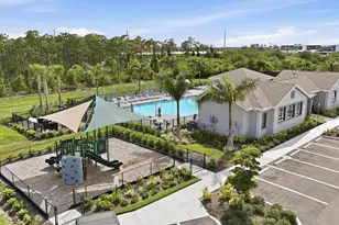 8206 St Kitts Cir, Englewood, FL 34224 - Photo 10