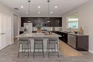 2160 Weaver Bird Ln, Venice, FL 34292 - Photo 6