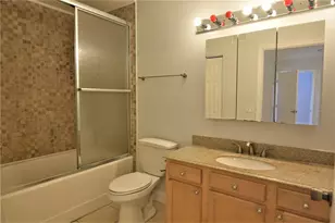 [Address not provided], Sarasota, FL 34237 - Photo 12