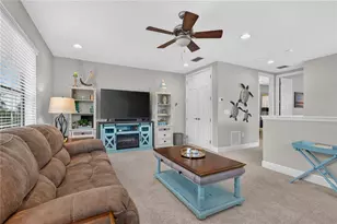 8276 Larkspur Cir, Sarasota, FL 34241 - Photo 38