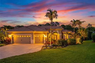 8276 Larkspur Cir, Sarasota, FL 34241 - Photo 2