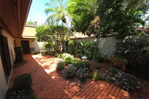 6402 Meadowlark Ln, Bradenton, FL 34210 - Photo 54