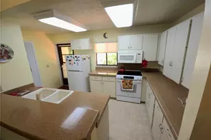 6402 Meadowlark Ln, Bradenton, FL 34210 - Photo 16