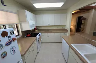 6402 Meadowlark Ln, Bradenton, FL 34210 - Photo 18