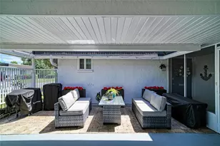 1520 Lakeside Way, Sarasota, FL 34232 - Photo 4