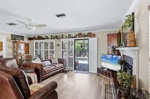 3828 Easton St, Sarasota, FL 34238 - Photo 10