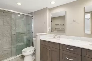 1750 Benjamin Franklin Dr, Sarasota, FL 34236 - Photo 28