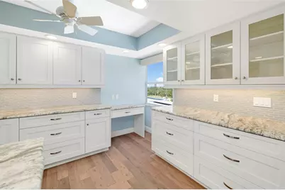 1750 Benjamin Franklin Drive #6F, Sarasota, FL 34236 - Photo 12