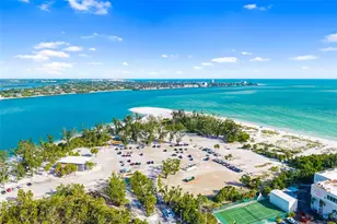 1750 Benjamin Franklin Dr, Sarasota, FL 34236 - Photo 84