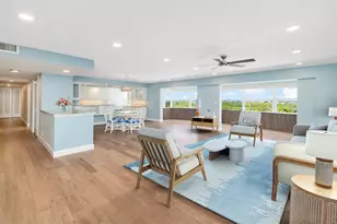 1750 Benjamin Franklin Dr, Sarasota, FL 34236 - Photo 2