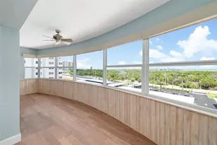 1750 Benjamin Franklin Dr, Sarasota, FL 34236 - Photo 16