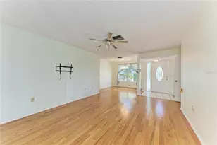 6601 13th Ave Dr W, Bradenton, FL 34209 - Photo 10