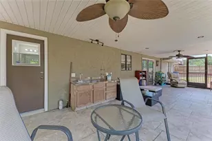 2226 Lockwood Meadows Dr, Sarasota, FL 34234 - Photo 28