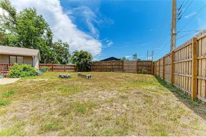 2226 Lockwood Meadows Drive, Sarasota, FL 34234 - Photo 38