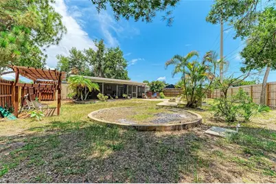 2226 Lockwood Meadows Drive, Sarasota, FL 34234 - Photo 36