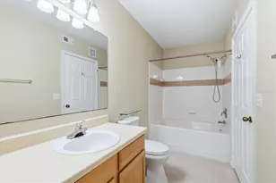 1015 Villagio Cir, Sarasota, FL 34237 - Photo 22
