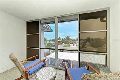 6470 Hollywood Boulevard #307, Sarasota, FL 34231 - Photo 32