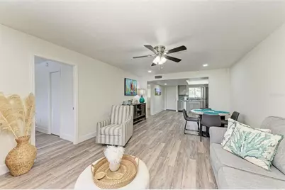 6470 Hollywood Boulevard #307, Sarasota, FL 34231 - Photo 20