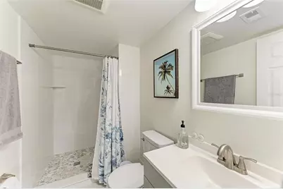 6470 Hollywood Boulevard #307, Sarasota, FL 34231 - Photo 26