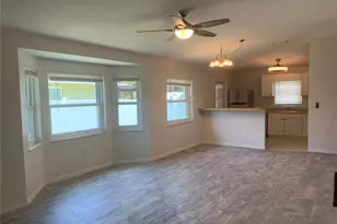 1875 Vamo Dr, Sarasota, FL 34231 - Photo 6