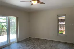 1875 Vamo Dr, Sarasota, FL 34231 - Photo 16