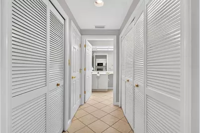 3731 Sarasota Square Boulevard #205D, Sarasota, FL 34238 - Photo 28