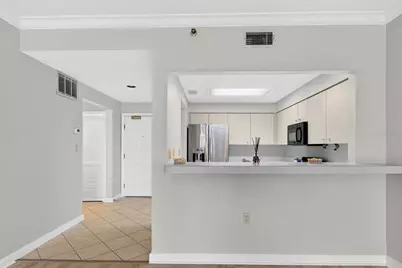 3731 Sarasota Square Boulevard #205D, Sarasota, FL 34238 - Photo 16