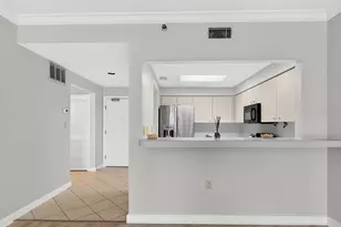 3731 Sarasota Square Blvd, Sarasota, FL 34238 - Photo 16