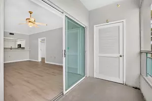 3731 Sarasota Square Blvd, Sarasota, FL 34238 - Photo 22