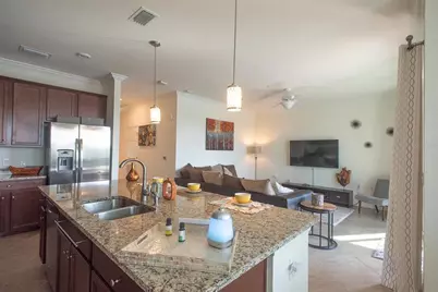17108 Vardon Terrace #401, Bradenton, FL 34211 - Photo 6