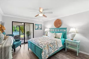 4540 Bee Ridge Rd, Sarasota, FL 34233 - Photo 12